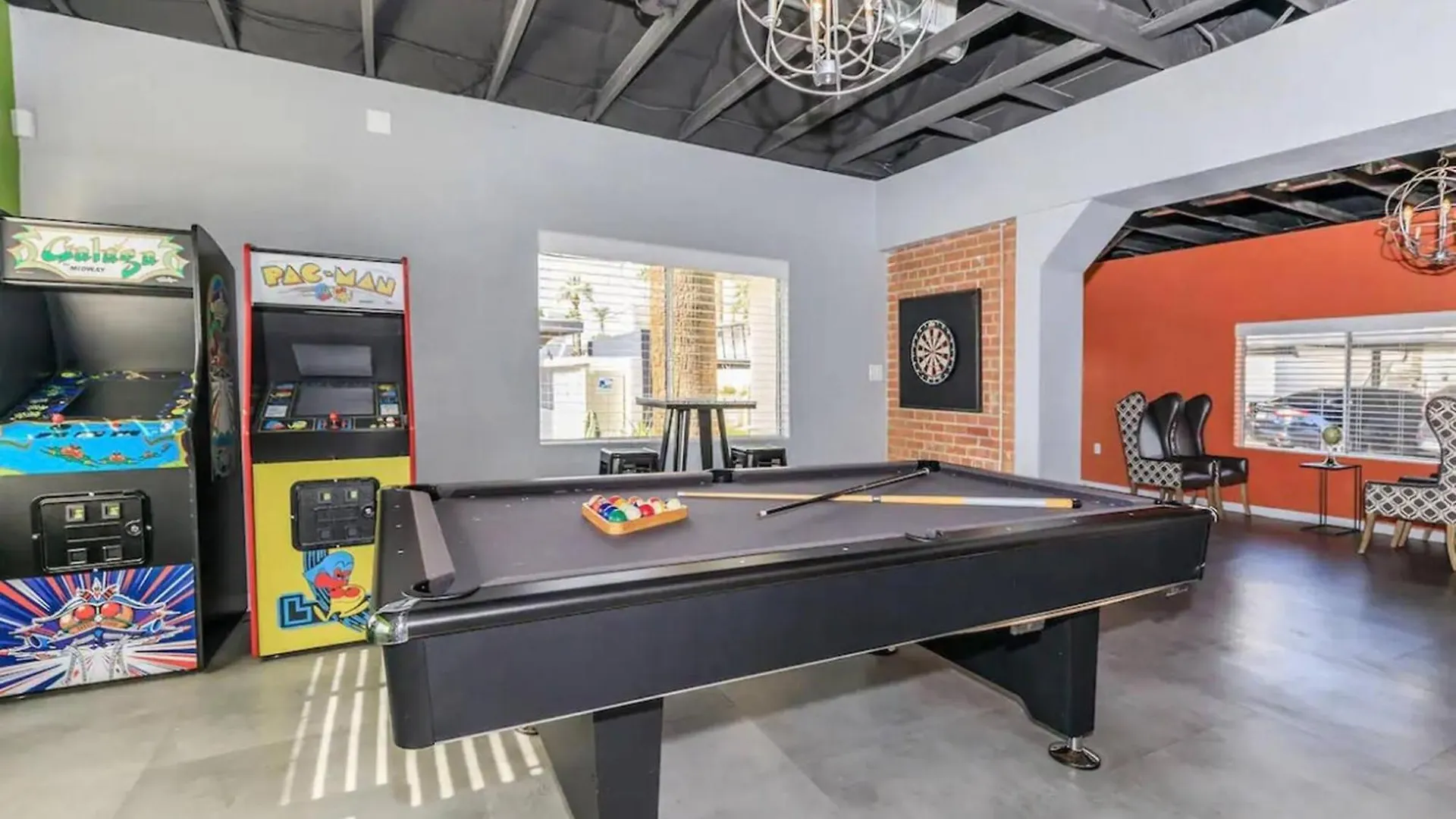 Ultimate Getaway Apartment W/ Firepit & Fitness! Phoenix
